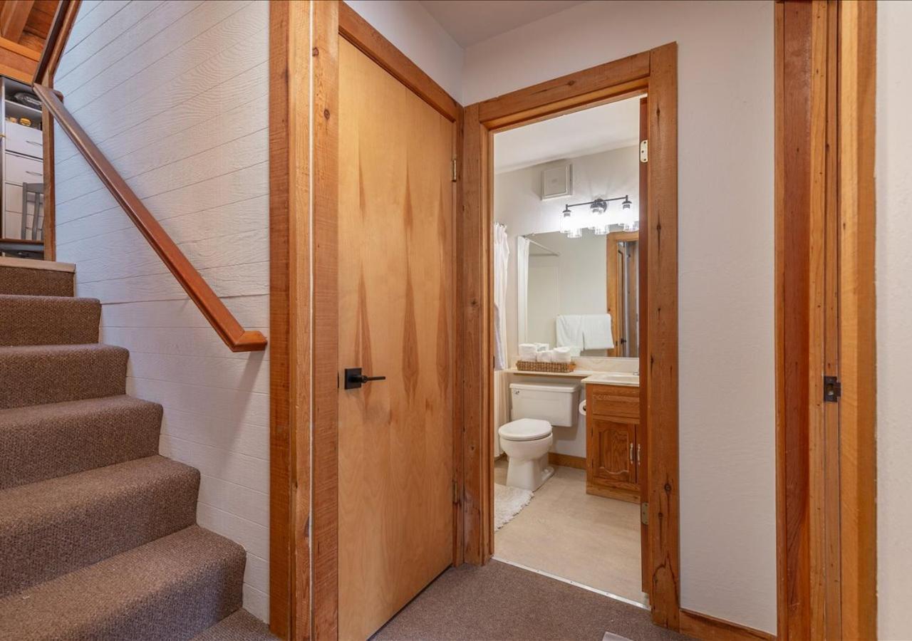 Northstar Resort Condo For 8 Free Shuttle Truckee Exterior photo