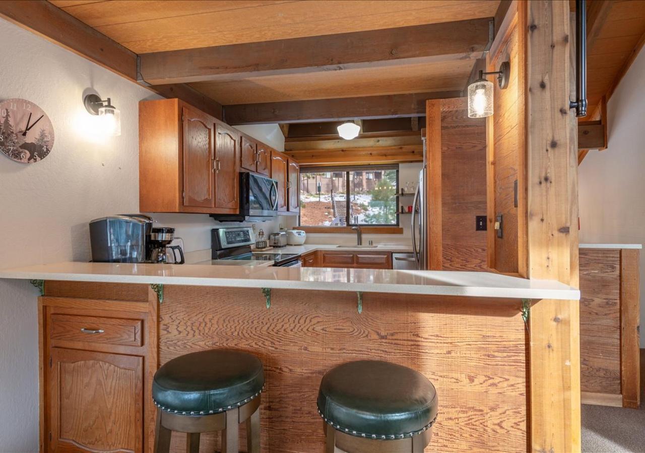 Northstar Resort Condo For 8 Free Shuttle Truckee Exterior photo